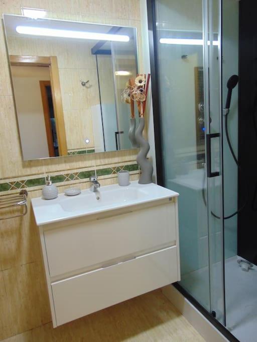 Apartamento Con Jardin Santiago de Compostela Exterior foto